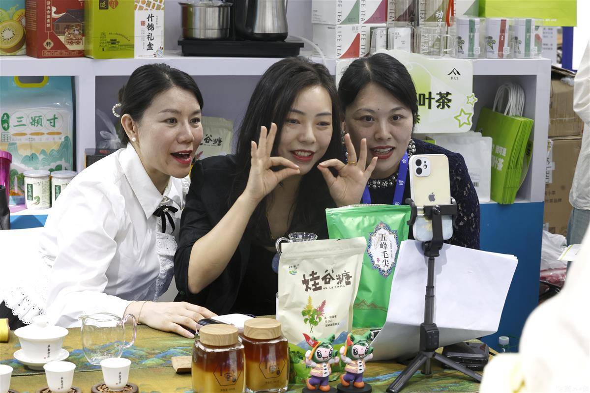 澳门明升网址平台